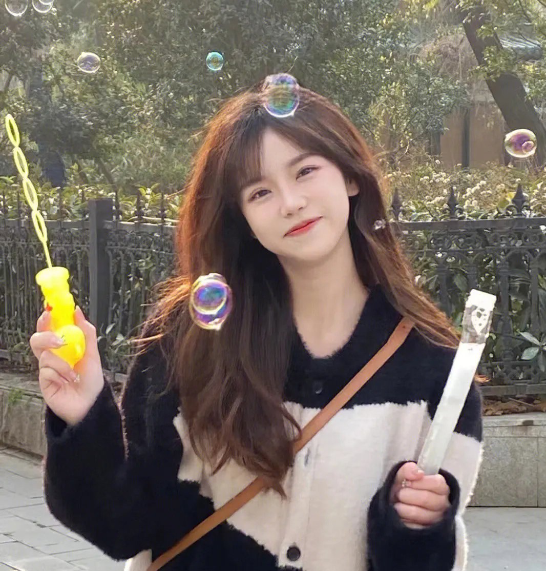 特维和他的七个女儿
