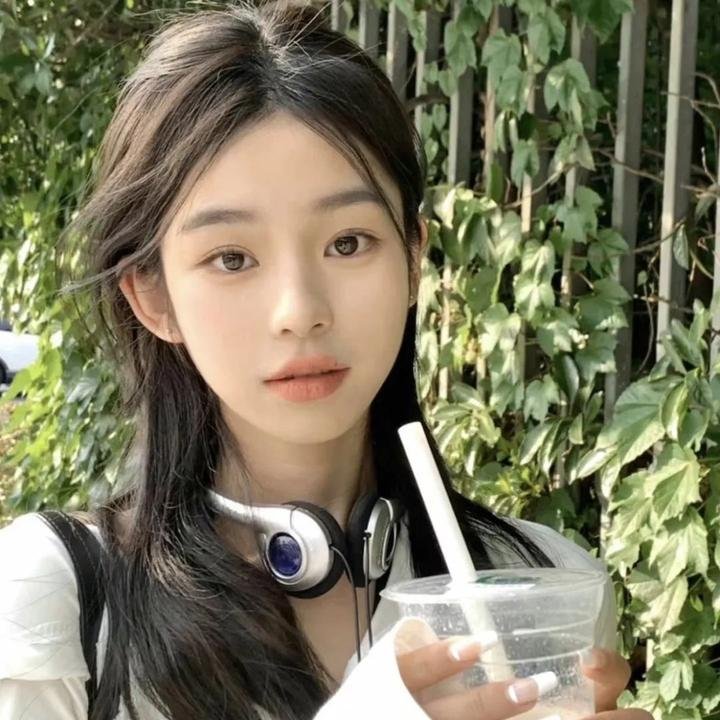 喜欢你的春夏秋冬·动态漫